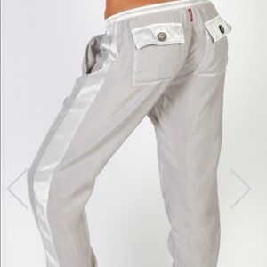 HARD TAIL - racer silk pant